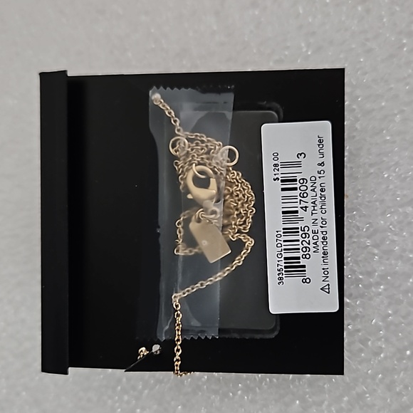 Coach NWT Signature Enamel 3 Ring Necklace - Picture 3 of 3